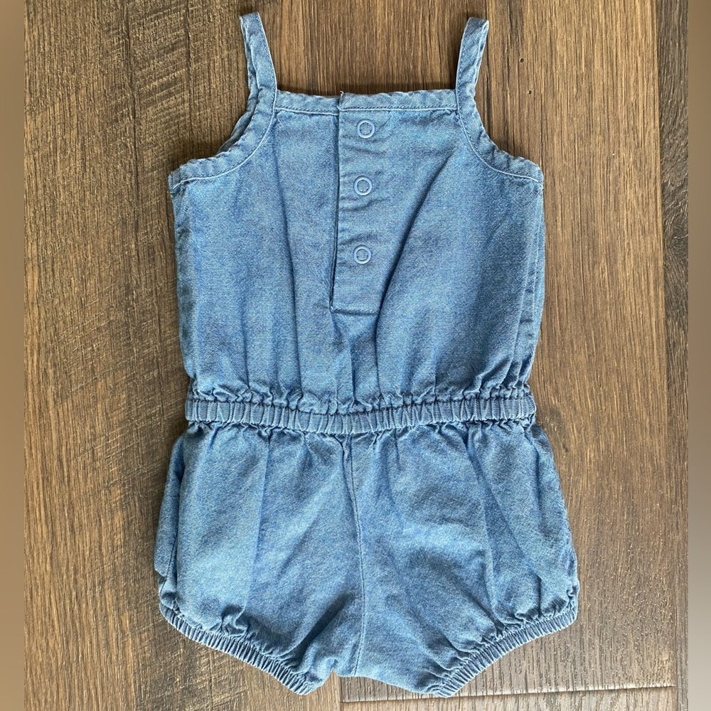 BUNDLE EUC Carter’s Rompers - Picture 7 of 8